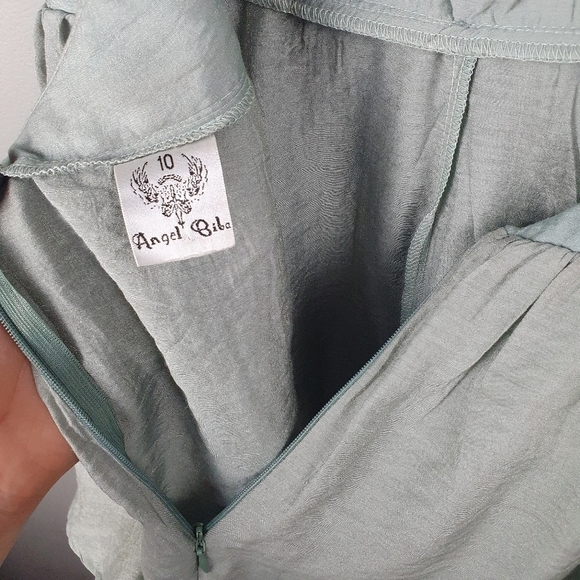 ANGEL BIBA Flowy Romper Low Back Spaghetti Strap Sage Green Women's‎ Size 10 - Picture 8 of 9